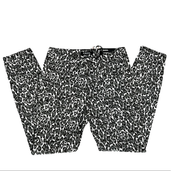 High Waist Animal Print Jeans - Picture 11 of 11